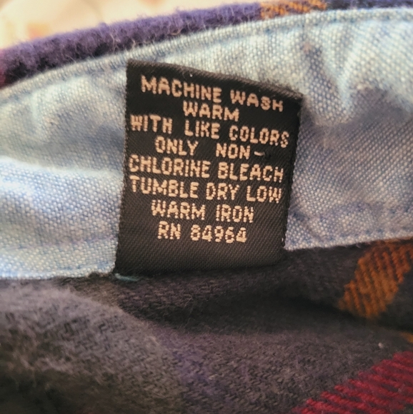 90s Vintage Structure Plaid Flannel - Picture 6 of 7